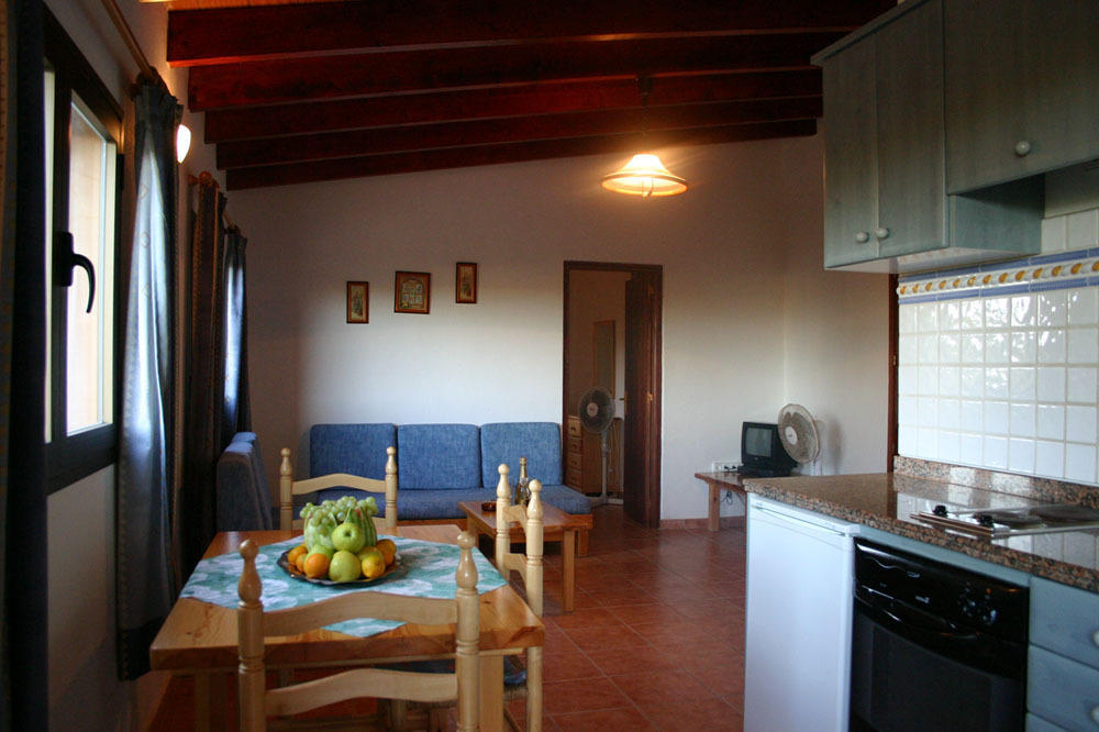 Viviendas Turisticas Vacacionales Allida Playa Migjorn Room photo