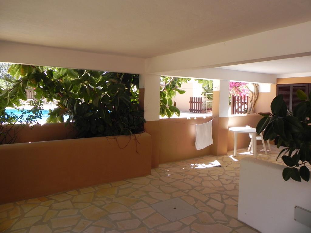 Viviendas Turisticas Vacacionales Allida Playa Migjorn Exterior photo