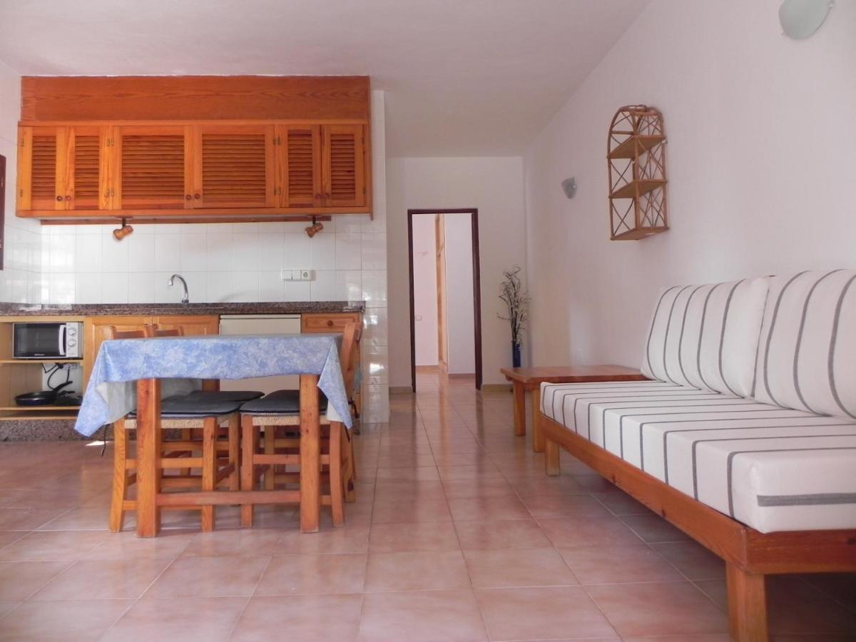 Viviendas Turisticas Vacacionales Allida Playa Migjorn Exterior photo